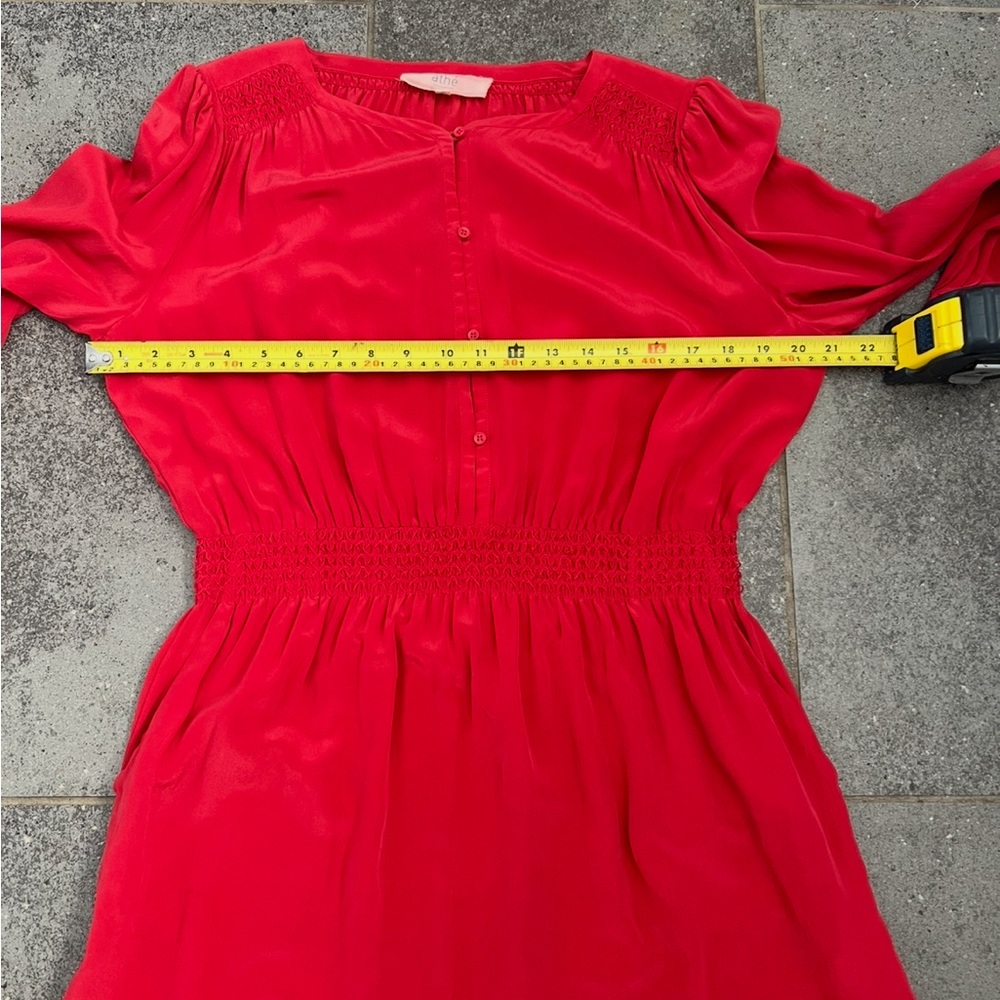 Vanessa Bruno Athé Vibrant Red Silk Dress.
Size 40 Fr, 8 US EUC - Picture 6 of 14